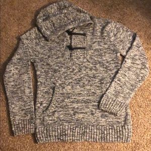 Urban Pipeline Hooded Sweater